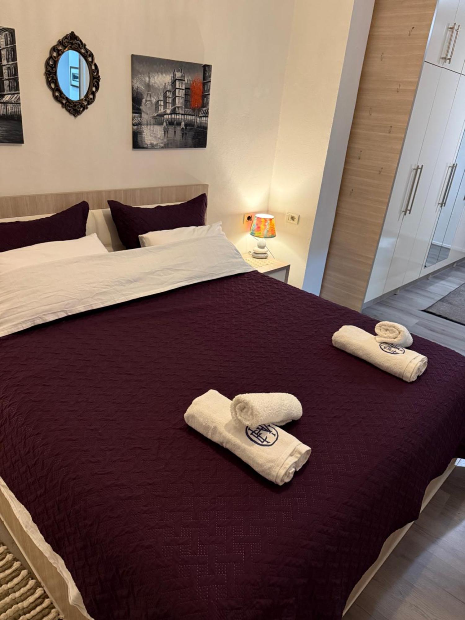 Villa D&D Tiranë Ngoại thất bức ảnh
